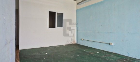 Коммерческая недвижимость 55м² в Кампи Бизенцио, Италия № 347516 2