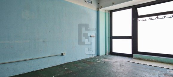 Коммерческая недвижимость 55м² в Кампи Бизенцио, Италия № 347516 3