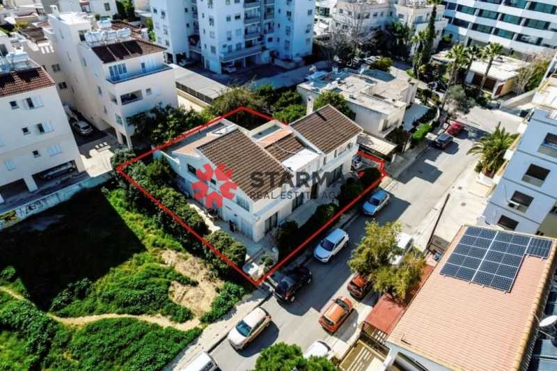 6 bedrooms Commercial property in Strovolos, Cyprus No. 21455