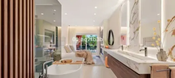 3 bedrooms Apartment in Estepona, Spain No. 132414 10