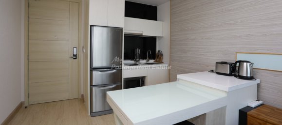 Кондоминиум с 1 спальней в Паттайя, Таиланд № 22281 2