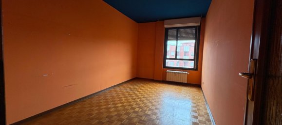4 rooms Apartment in Rivoli, Italy No. 348763 10