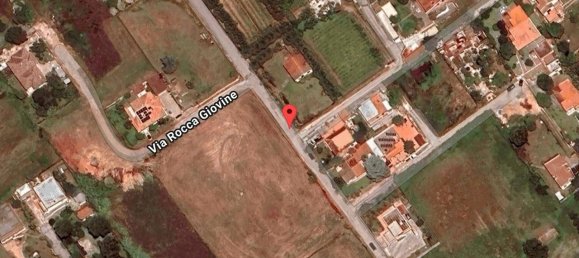 4 bedrooms Villa in Nettuno, Italy No. 181041 8