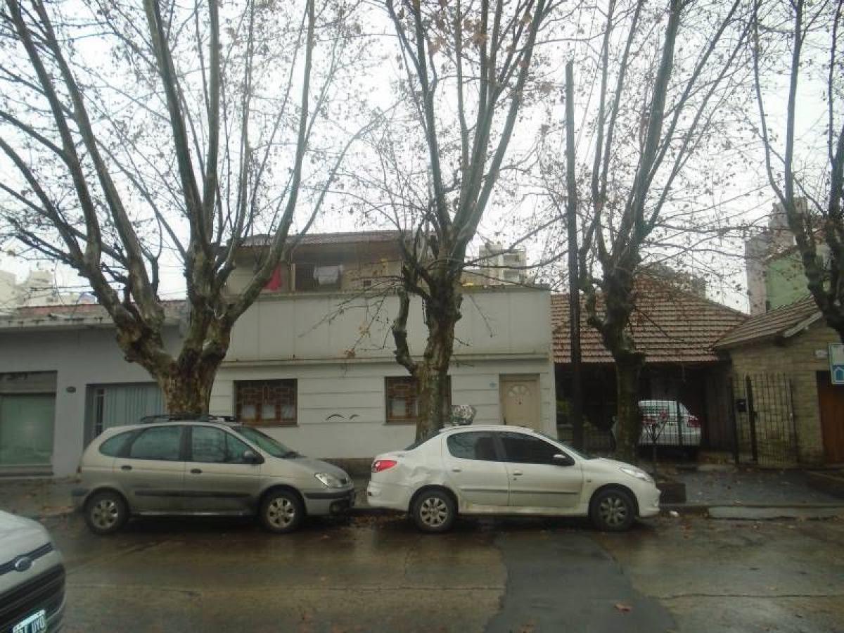 Studio in Lanus, Argentina No. 18313