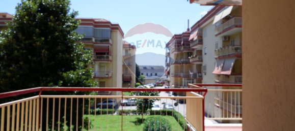 6غرفة شقة في San Nicola la Strada, Italy رقم 270114 24