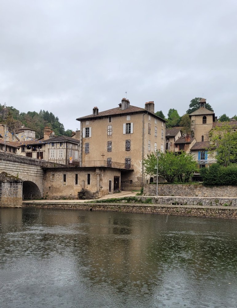2 Schlafzimmer Haus in Laroquebrou, France, Nr. 336841