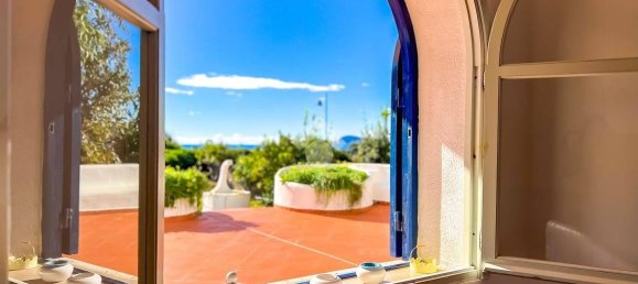 5 bedrooms Villa in Formia, Italy No. 280616 9