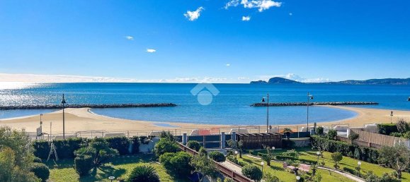 5 bedrooms Villa in Formia, Italy No. 280616 25