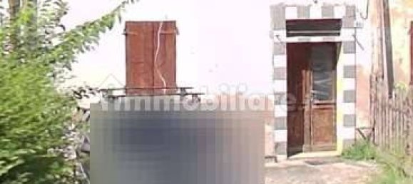 2 bedrooms House in Roncoferraro, Italy No. 351664 5