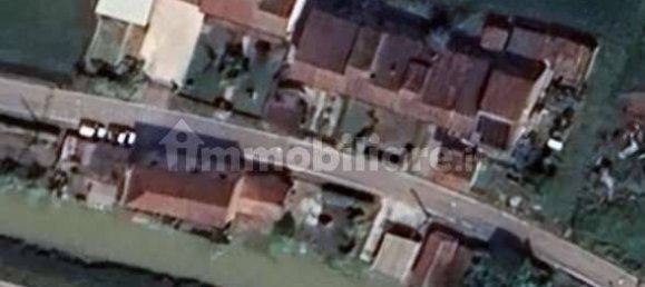 2 bedrooms House in Roncoferraro, Italy No. 351664 21