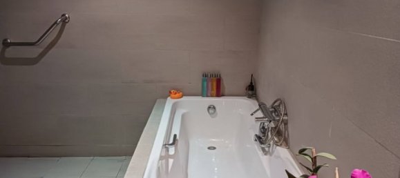 2 bedrooms Condo in Chon Buri, Thailand No. 24869 25