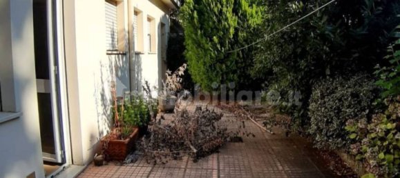 3 Schlafzimmer Haus in Ferrara, Italy, Nr. 348832 35