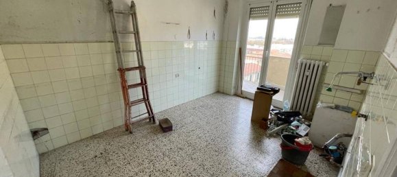 4-salle Appartement à Alessandria, Italy No. 160503 8
