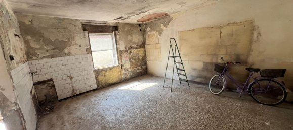 1 bedroom House in Codigoro, Italy No. 321115 5