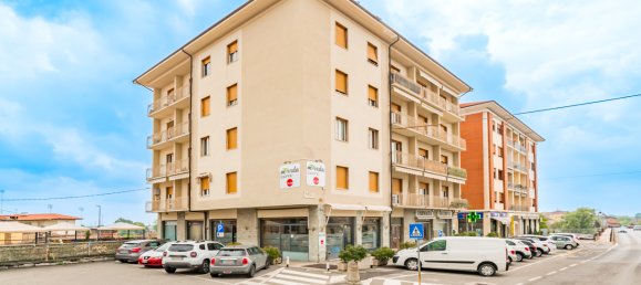 8 rooms Apartment in Busca, Italy No. 78188 5
