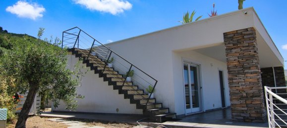 2 bedrooms Villa in Agropoli, Italy No. 26295 3