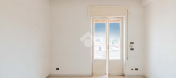 2 bedrooms Apartment in Rome, Italy No. 263321 17
