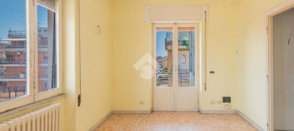 2 bedrooms Apartment in Rome, Italy No. 263321 29