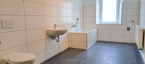 1 bedroom Apartment in Selb, Germany No. 1067 7
