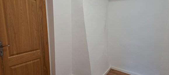 1 bedroom Apartment in Selb, Germany No. 1067 9