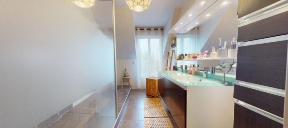 5 غرف نوم منزل في Houilles, France رقم 167604 11