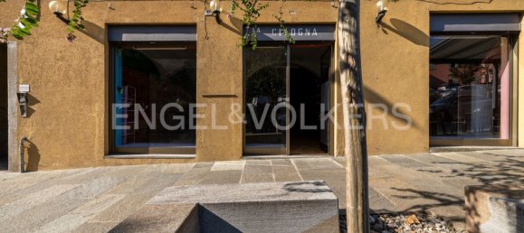 Imóvel comercial em Gavirate, Italy 100 m² N.º 131272 2