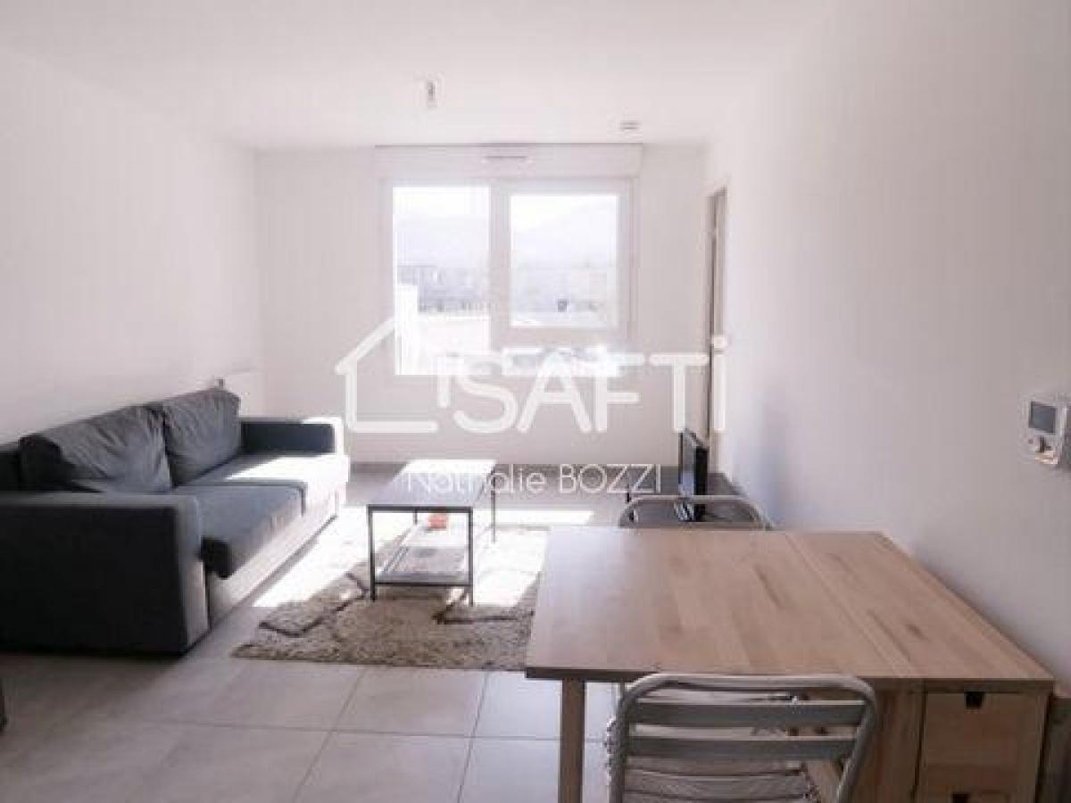 Studio in Meylan, France, Nr. 36415