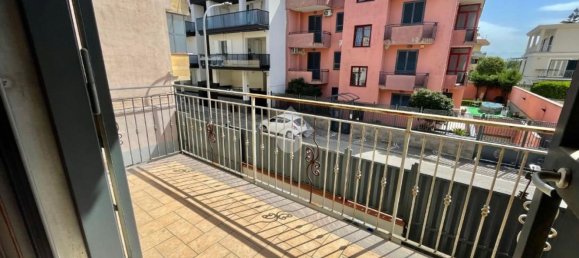 3 Schlafzimmer Doppelhaus in Caivano, Italy, Nr. 321106 12