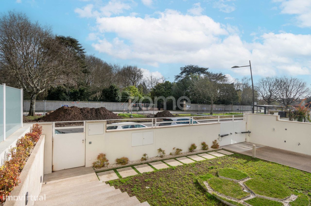 9 bedrooms House in Porto, Portugal No. 124473