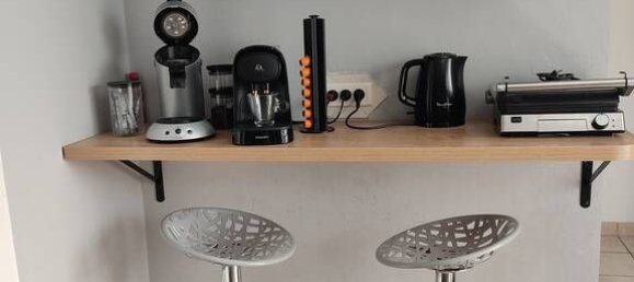 Apartamento de 3 dormitorios en Valence, France No. 285242 2