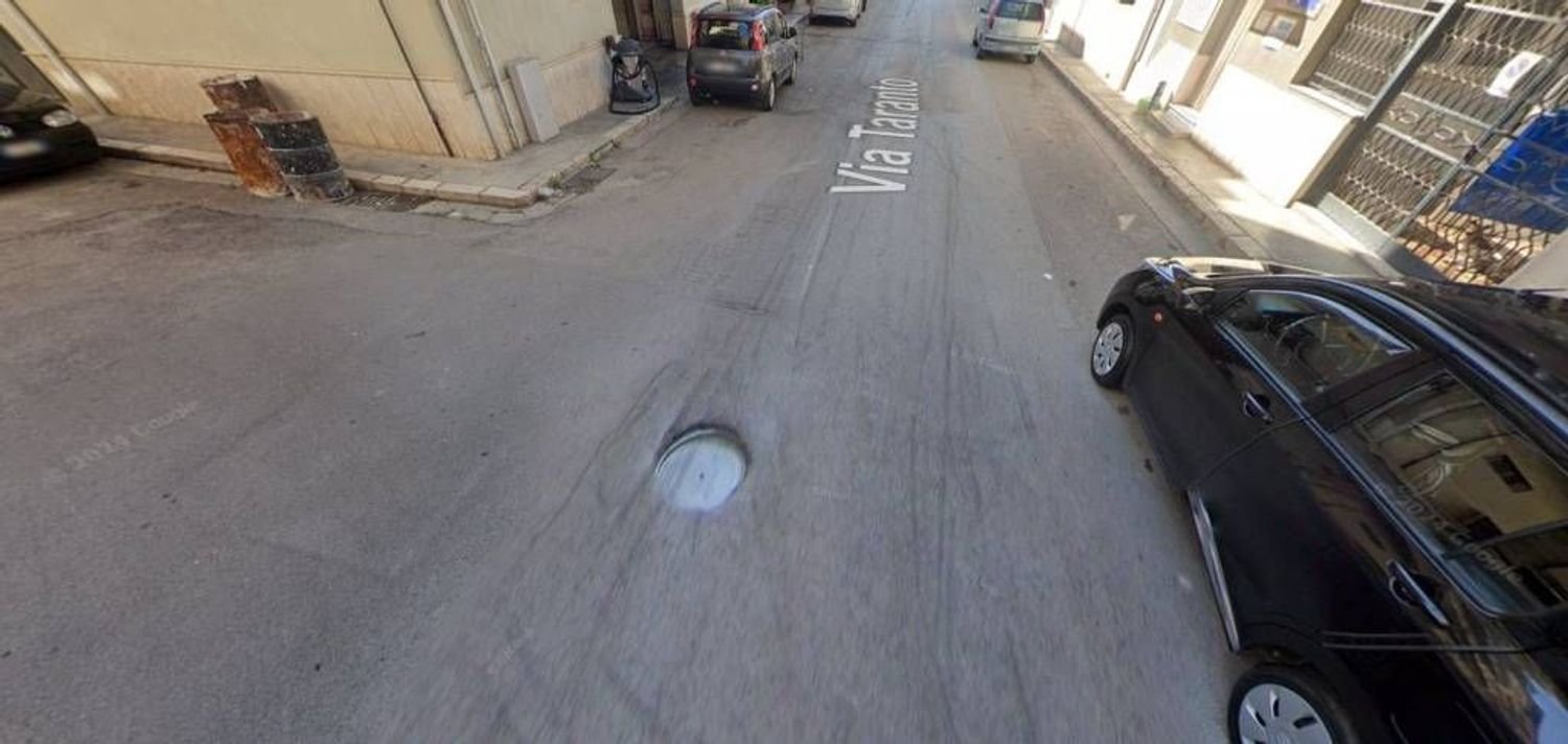 Квартира с 3 комнатами в Партинико, Италия № 282173