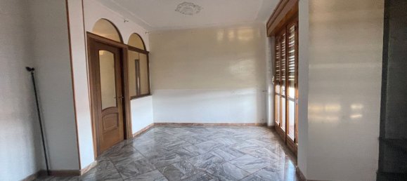 5 rooms Apartment in Villafranca d'Asti, Italy No. 300113 4