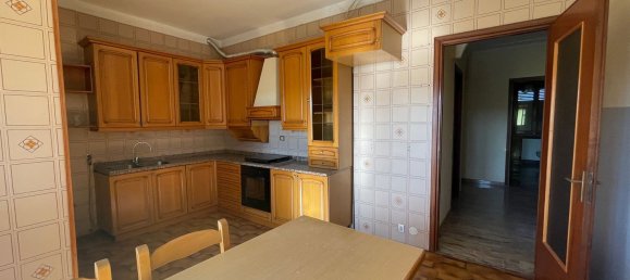 5 rooms Apartment in Villafranca d'Asti, Italy No. 300113 9