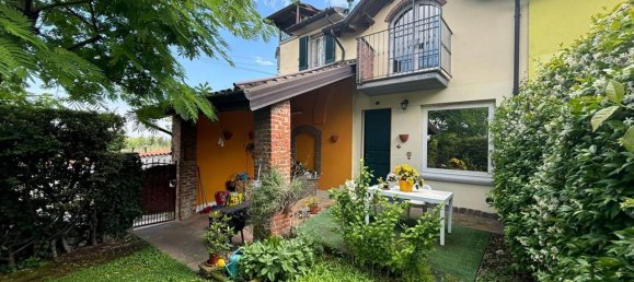 Дом с 5 комнатами в Страделла, Италия № 19771 20