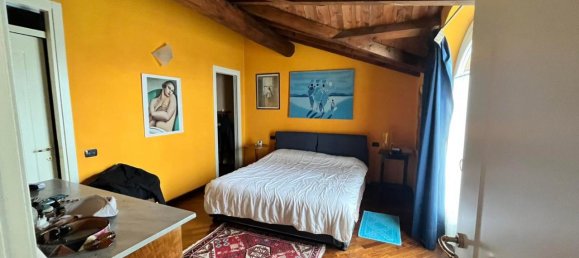 Дом с 5 комнатами в Страделла, Италия № 19771 15