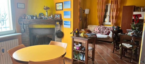 Дом с 5 комнатами в Страделла, Италия № 19771 13