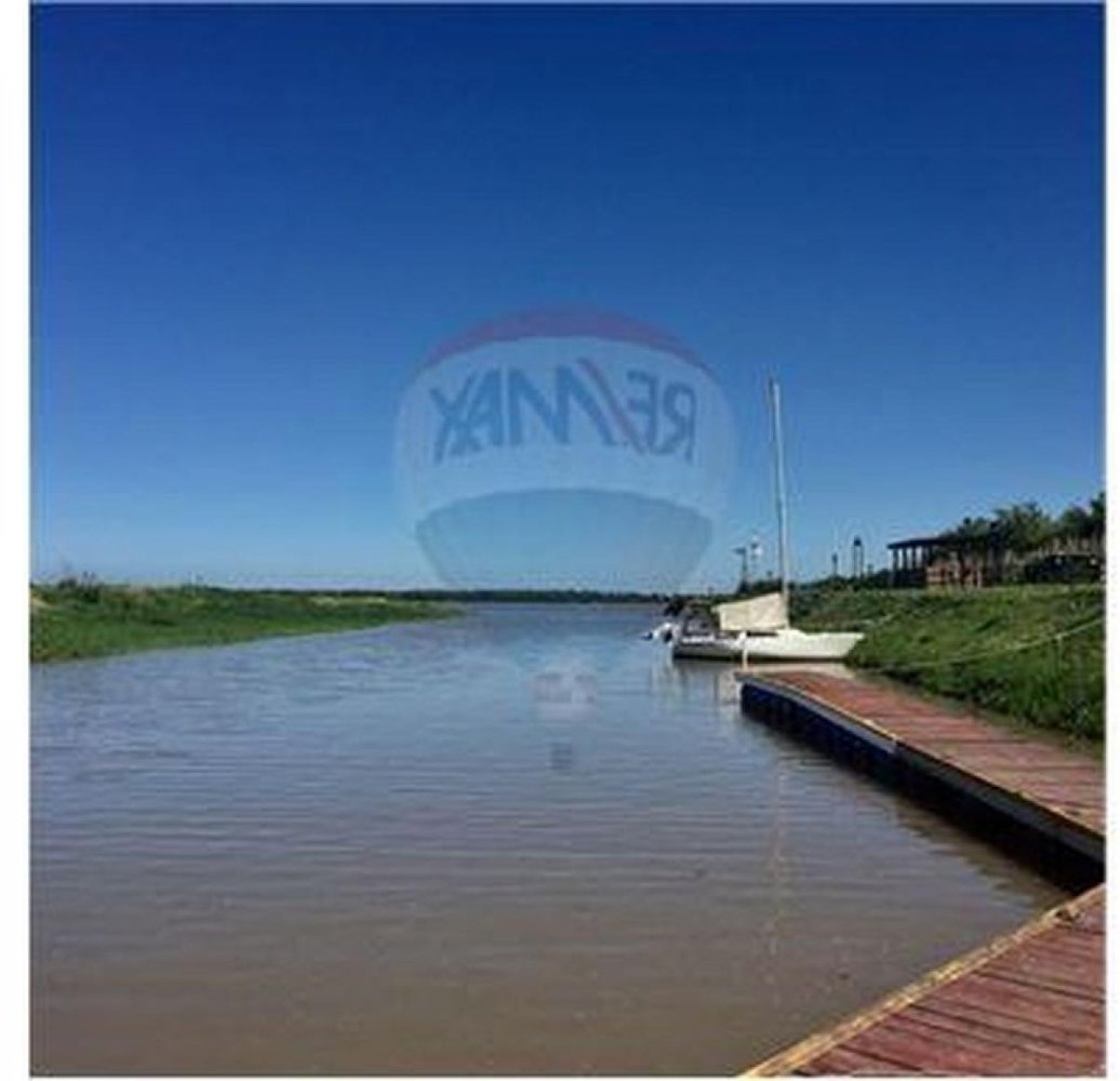  Land in Santa Fe, Argentina No. 40639