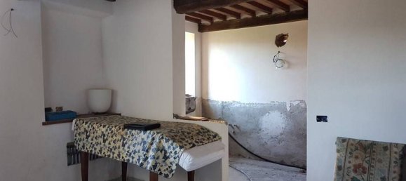 8 rooms House in Camaiore, Italy No. 210841 6