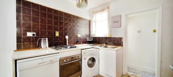 2 bedrooms House in London, United Kingdom No. 11689 15