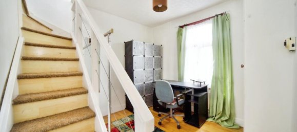 2 bedrooms House in London, United Kingdom No. 11689 13