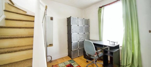 2 bedrooms House in London, United Kingdom No. 11689 2