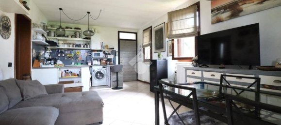 Apartamento T2 em Porto Mantovano, Italy N.º 323457 3
