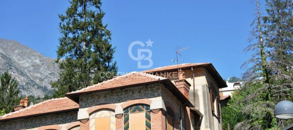 4 bedrooms Villa in Saint Vincent, Italy No. 86195 10