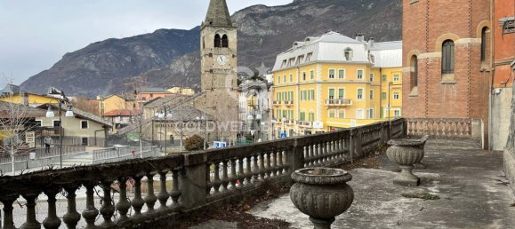 4 bedrooms Villa in Saint Vincent, Italy No. 86195 50