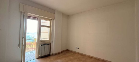 3-Zimmer Wohnung in Frosinone, Italy, Nr. 298479 8