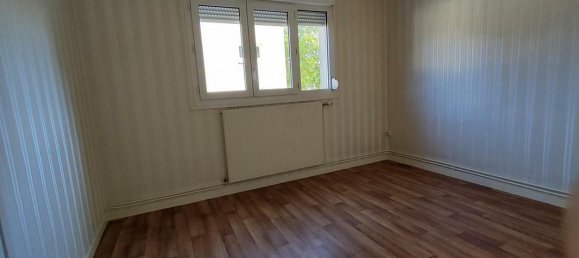 2 Schlafzimmer Wohnung in Pont-Sainte-Maxence, France, Nr. 300556 4