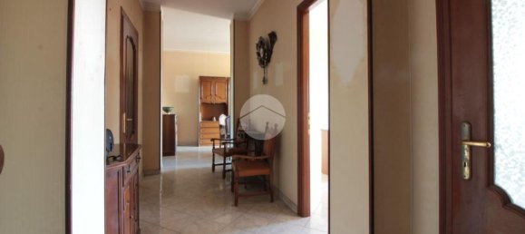 3 bedrooms Apartment in Turin, Italy No. 334749 5