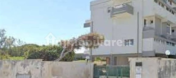 2 bedrooms Apartment in Bari, Italy No. 278682 2