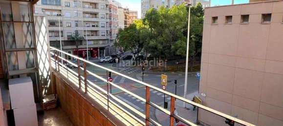 4 Schlafzimmer Wohnung in Alicante, Spain, Nr. 188585 9