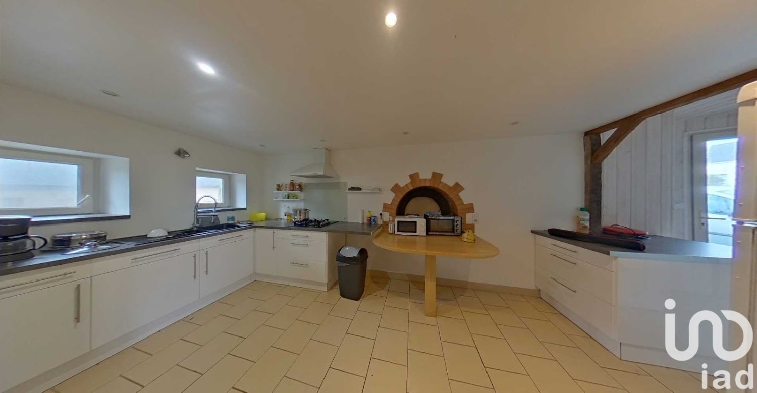 Casa T3 em Saint-Georges-sur-Loire, France N.º 100210